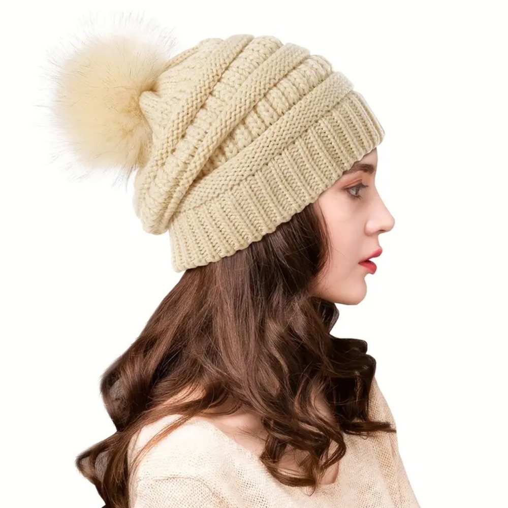 Beige Slouchy Classic Knitted Beanie With Pom-Pom